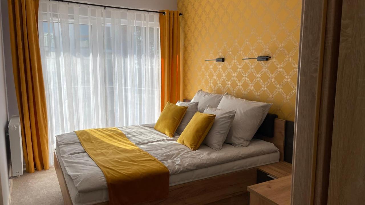 Apartament Elegance Yellow W Let'S Sea Basen&Spa Гонський Екстер'єр фото