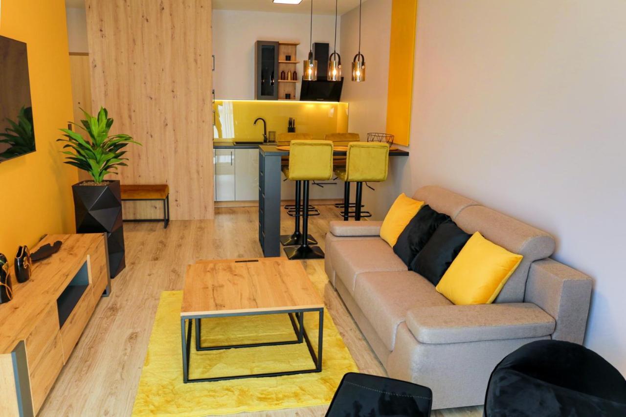 Apartament Elegance Yellow W Let'S Sea Basen&Spa Гонський Екстер'єр фото